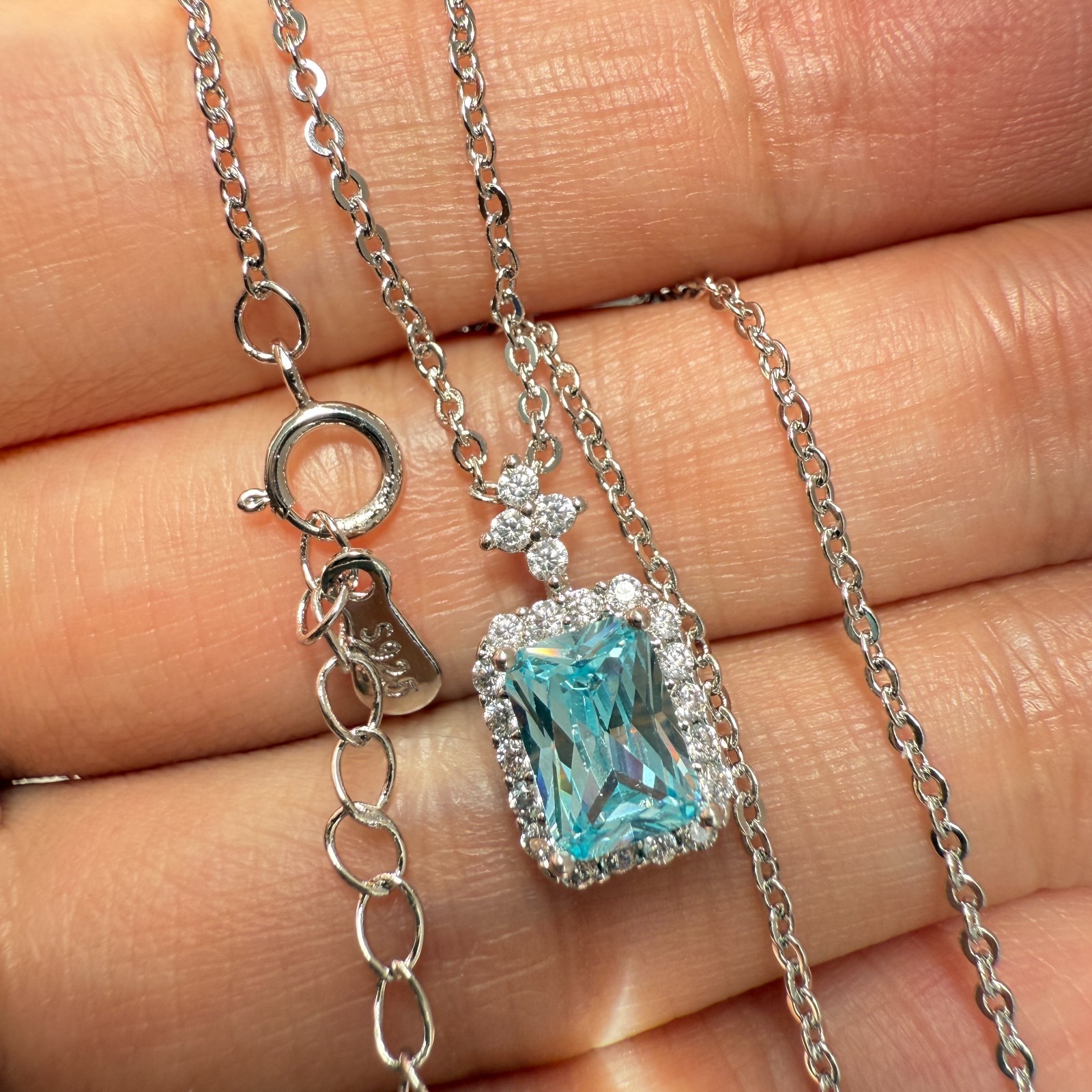 925 Sterling Silver Necklace 7x5mm Natural Aquamarine Birthstone Flower Chain