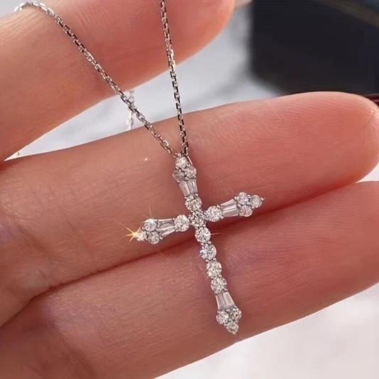 2Ct Round Cut Lab Created Diamond Women CrissCross Pendant 14k White Gold Plated