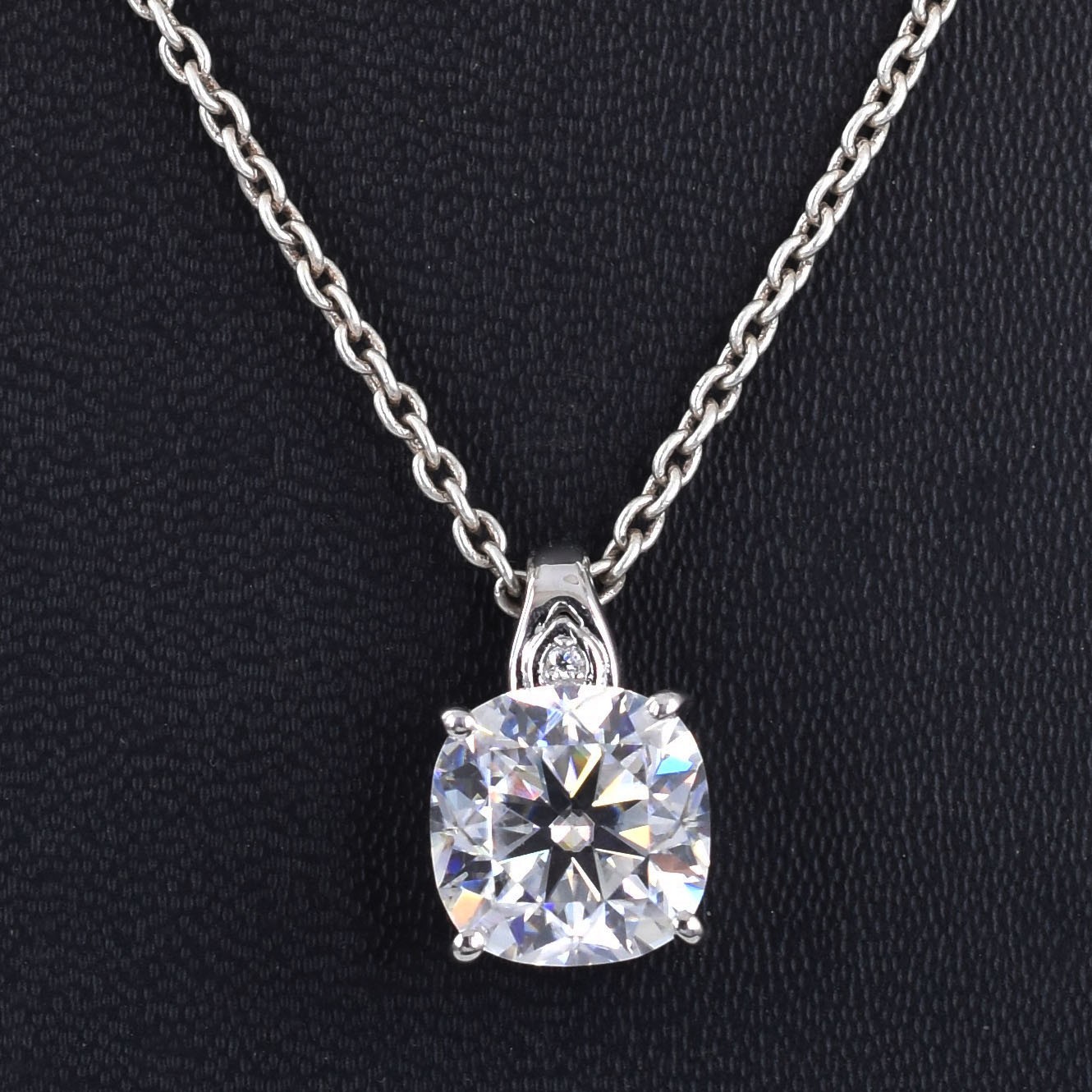 Amazing 4.59 Ct VVS1 Certified Diamond Solitaire necklace-FREE Diamond Studs