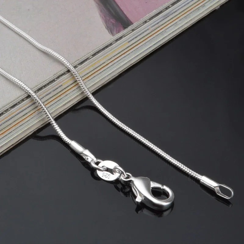 Men&Women’s 925 Sterling Silver Tarnish-Free Italian Snake Chain Necklace 18-24
