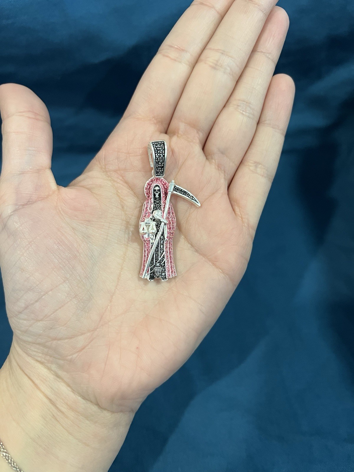 925 Sterling Silver Men Women Pink & Black Stones Santa Muerte Grim Reaper Medal