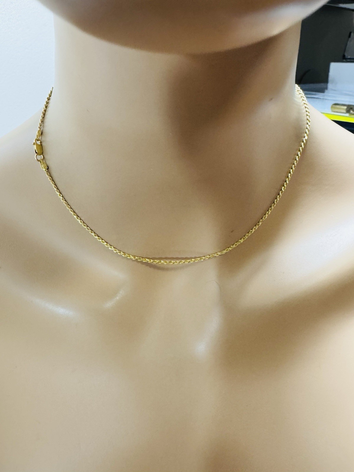 18K 750 Genuine Gold Rope Letter N Necklace 15.6”/16” Long 6.5g 1.6mm Choker
