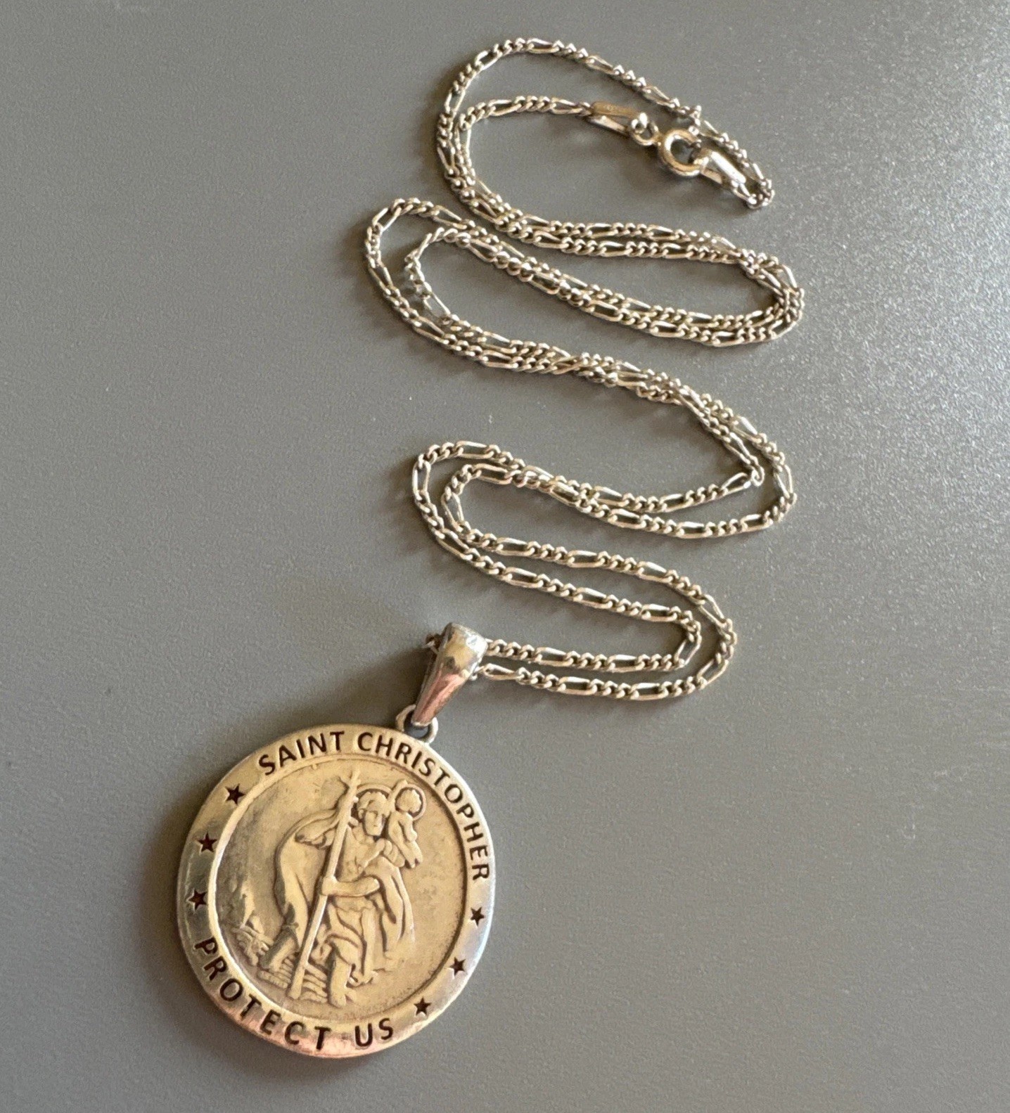 Sterling Silver 925 Saint Christopher Pendant & 20” 1.5mm Figaro Chain Necklace