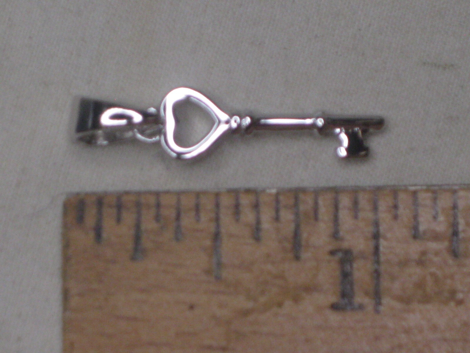 small skeleton key heart detailed sterling silver 925 charm love pendant