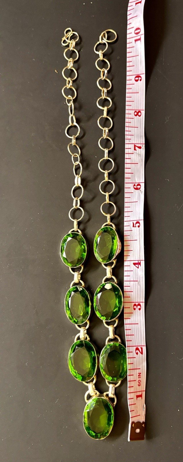 Peridot green oval station graduated necklace 52 Grams – Adjustable