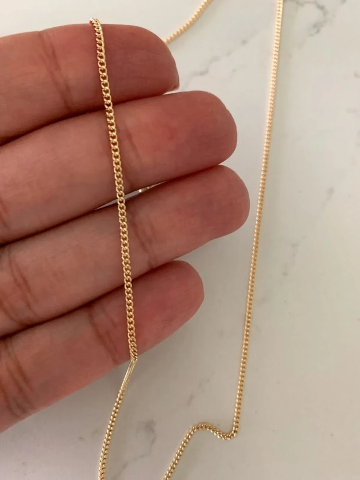 Dainty Minimalist Gold Filled Chain Necklace 1mm Thin Cable Chain Women & Men 20