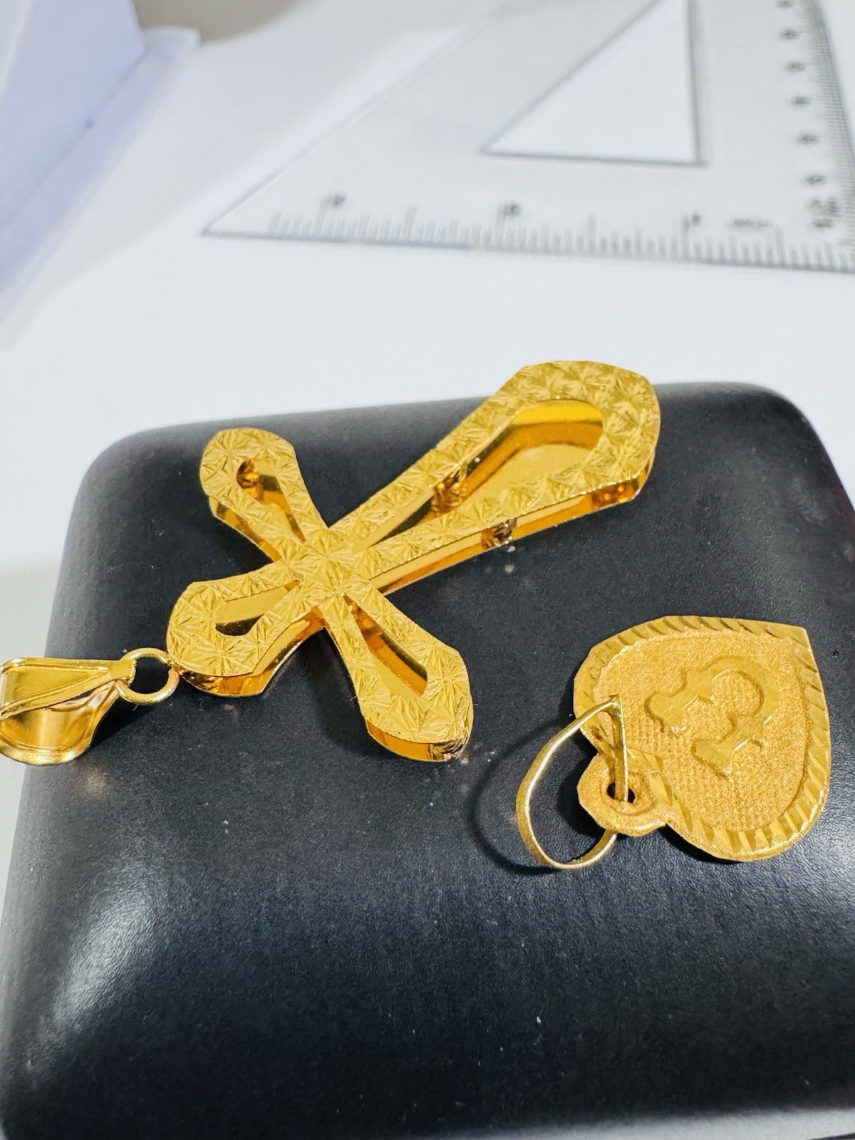 22K 916 Fine Real Gold Two Set U Heart & Cross Pendant 4.5g