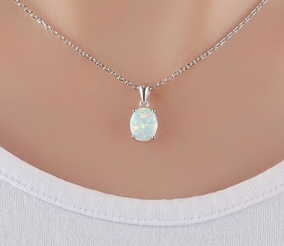 925 Sterling Silver White Fire Opal Womens Chain Link 18″ Pendant Necklace D679