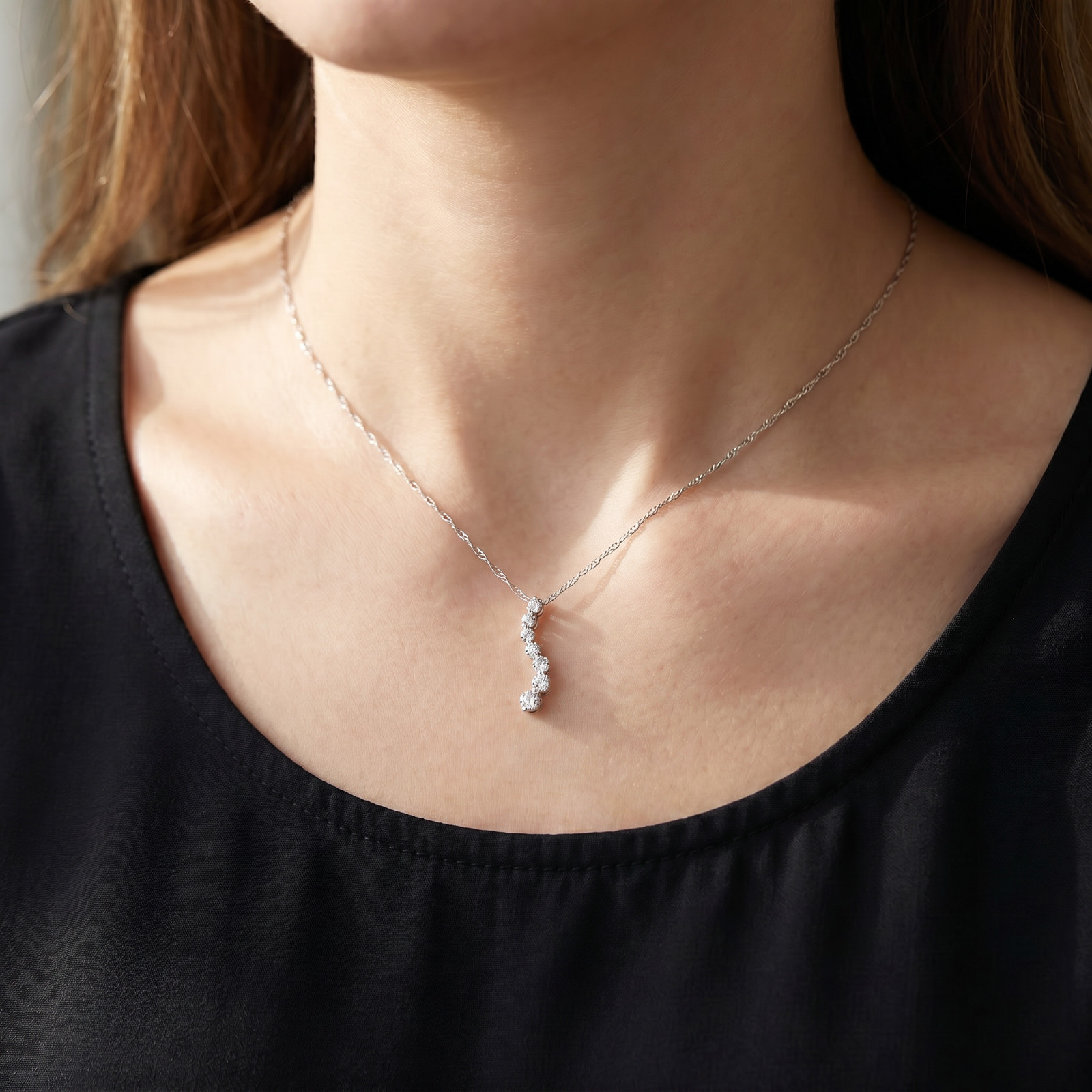 VS 1/2 Ct Lab Grown Diamond Journey Pendant in White or Yellow Gold (3/4 inch