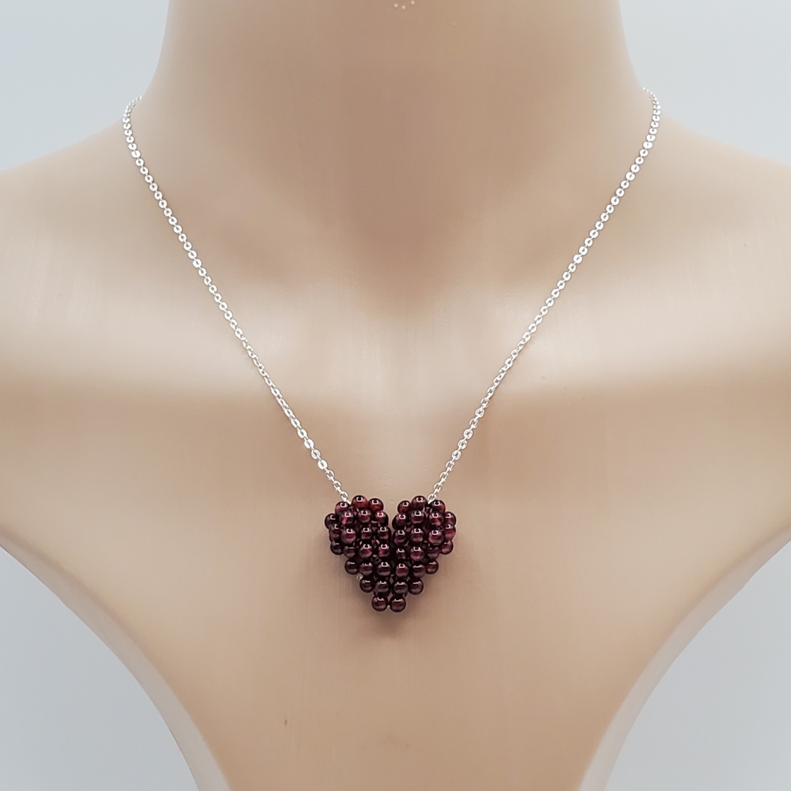 925 Zoe B 3D Garnet Heart Necklace 18in Sterling Silver Cluster Pendant 7.6gtw