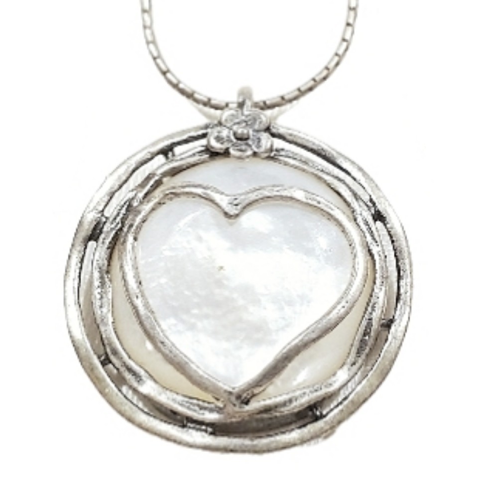 Didae Shablool Israel Mother of Pearl Heart Medallion Necklace 925 Sterling VTG