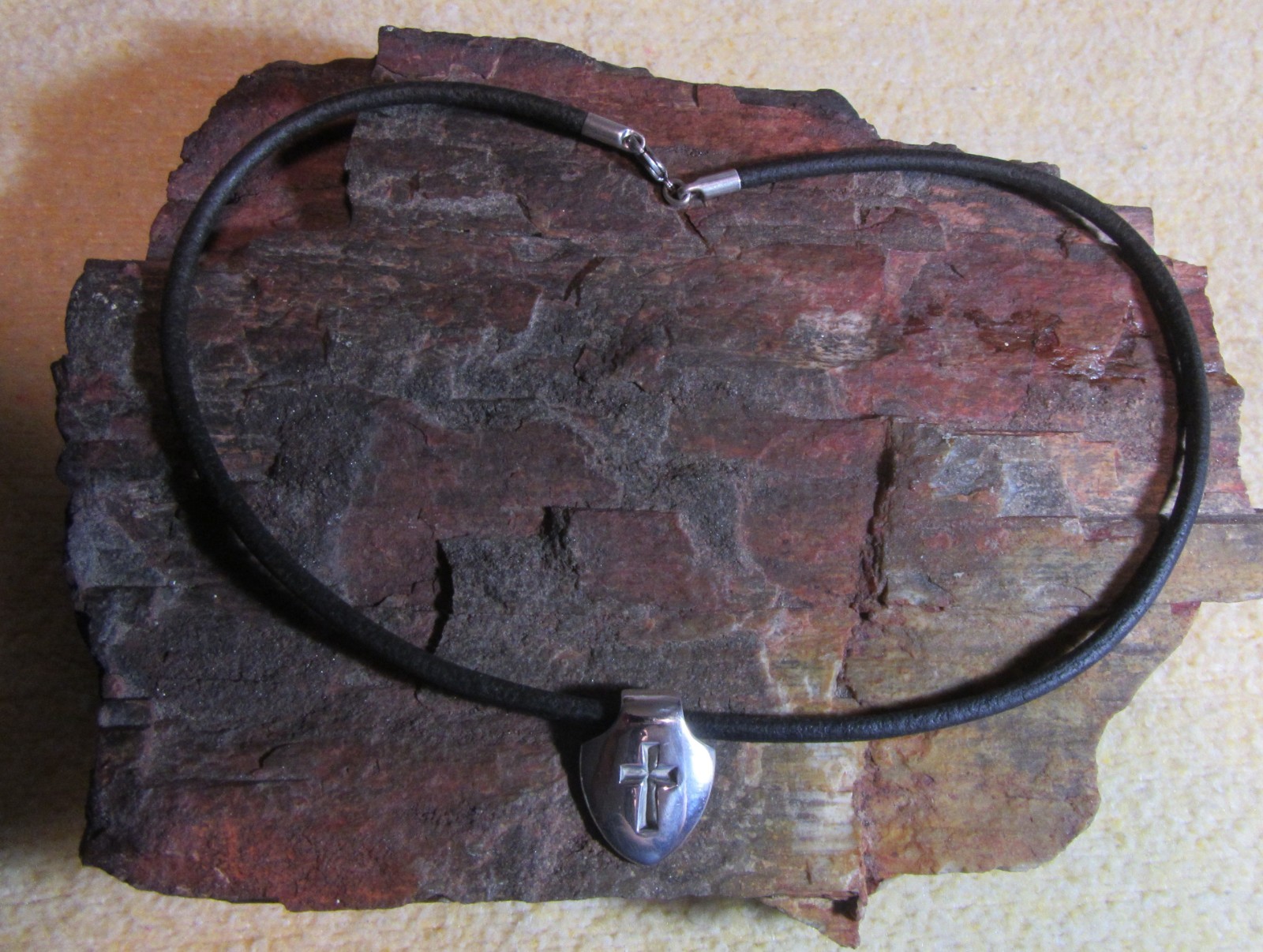 James Avery Retired 925 Shield Cross Pendant & 20″ Long Cord Necklace 4mm