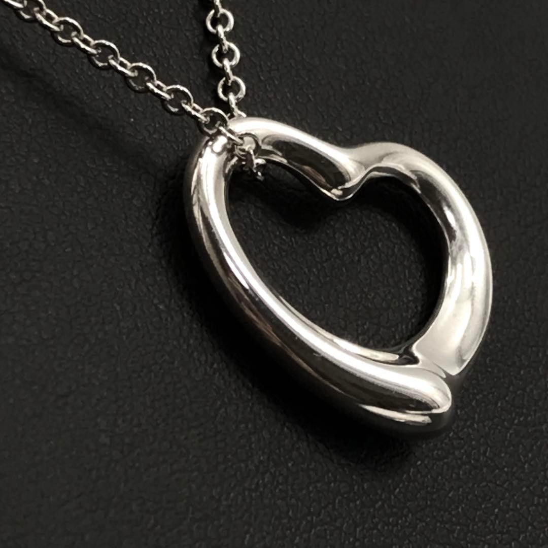 Tiffany & Co. Open Heart Necklace 925 Silver Unisex Pre-Owned 22mm Pendant