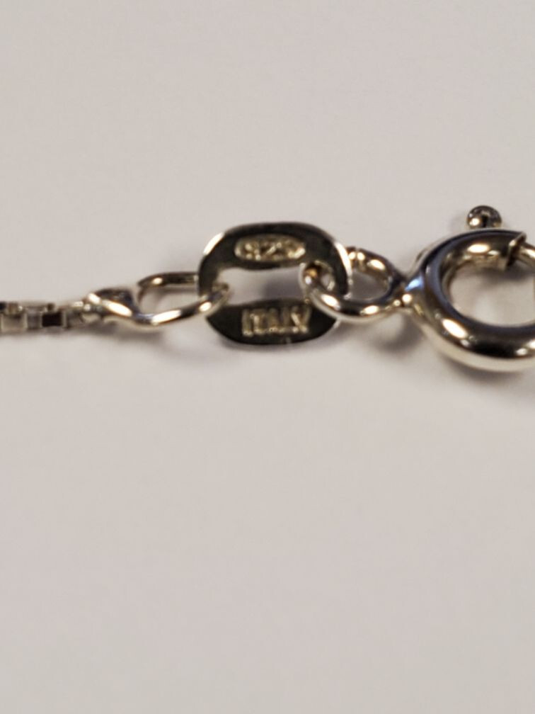 Sterling Silver 18″ Box Link Chain 2.2 Grams