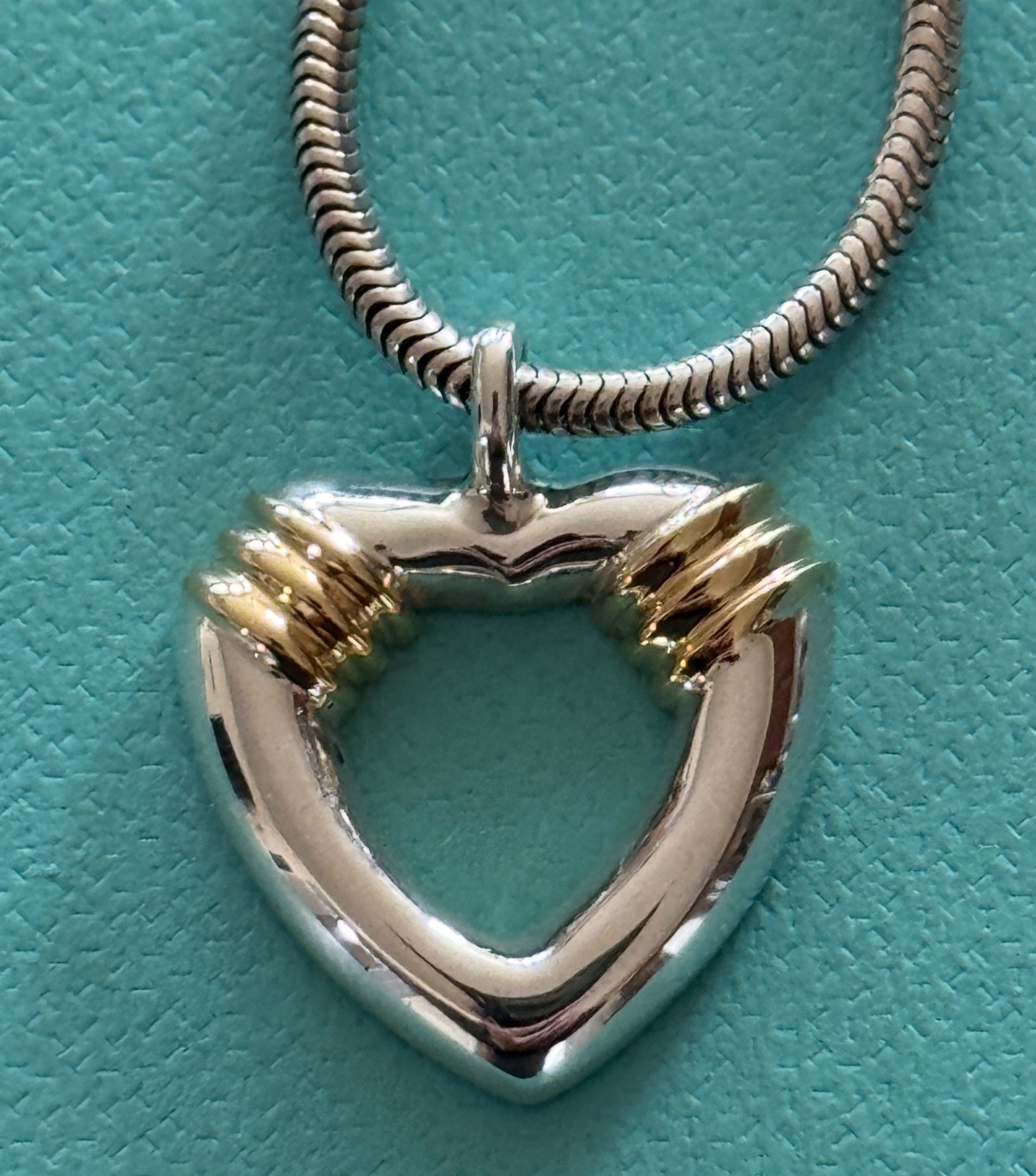 Tiffany & Co Heart Pendant With Necklace 18″ Sterling Silver 925 & 18k Gold