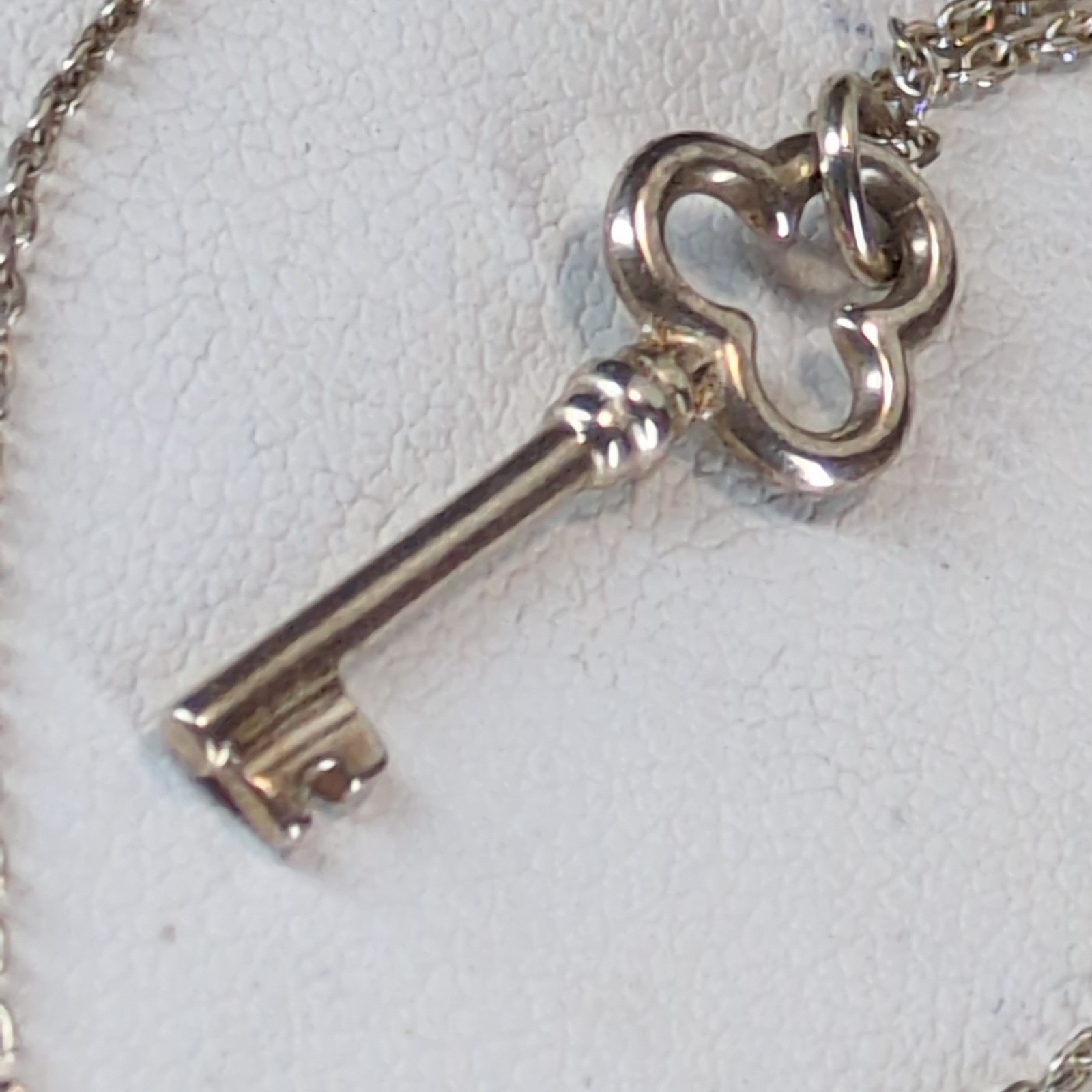 Dyadema Italian Sterling Silver Clover Key Charm Pendant Necklace 15-18″ 925