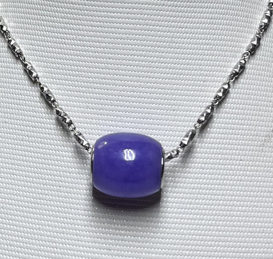 12x13mm drum shaped lavender jade pendant set in sterling silver