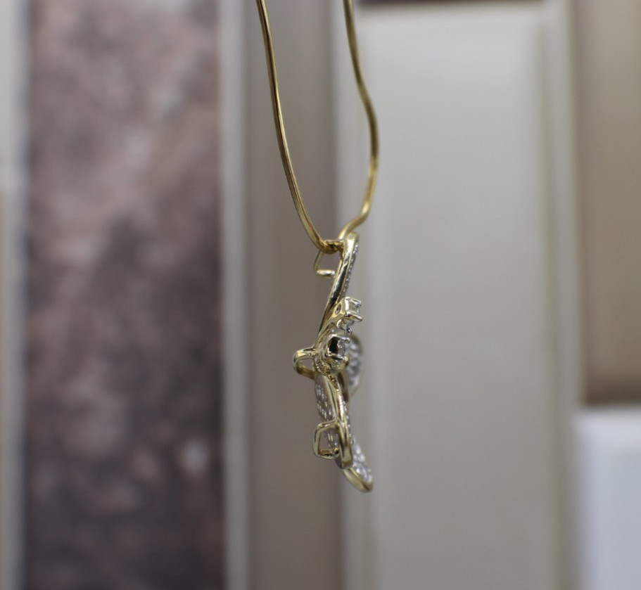 Solid 10K Yellow Gold Diamond pave Butterfly Pendant 0.32 carats Freedom Renewal