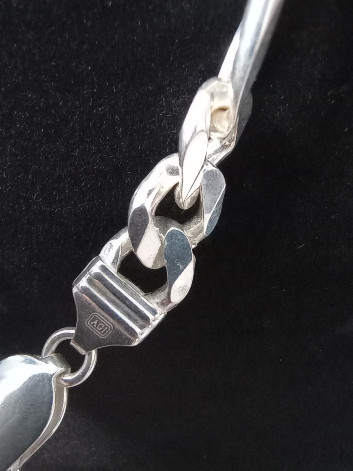 AGI STERLING SILVER 20″ FIGARO SILVER CHAIN (NECKLACE) .925 Italy 61.1 GRAMS