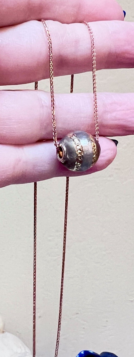 BEAUTIFUL Designer 14 Kt. Rose, Yellow & White Gold Engraved Ball/Bead Necklace