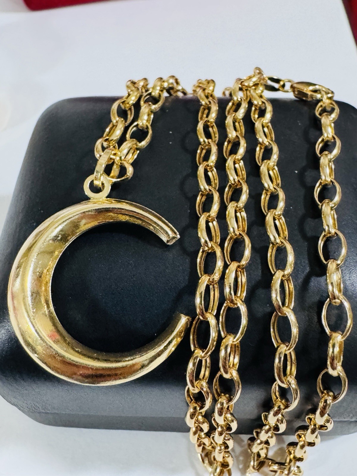 RARE 18K 750 Real Gold Letter C or Half Moon Necklace 19.5/20” Long 3.8mm 6.55g