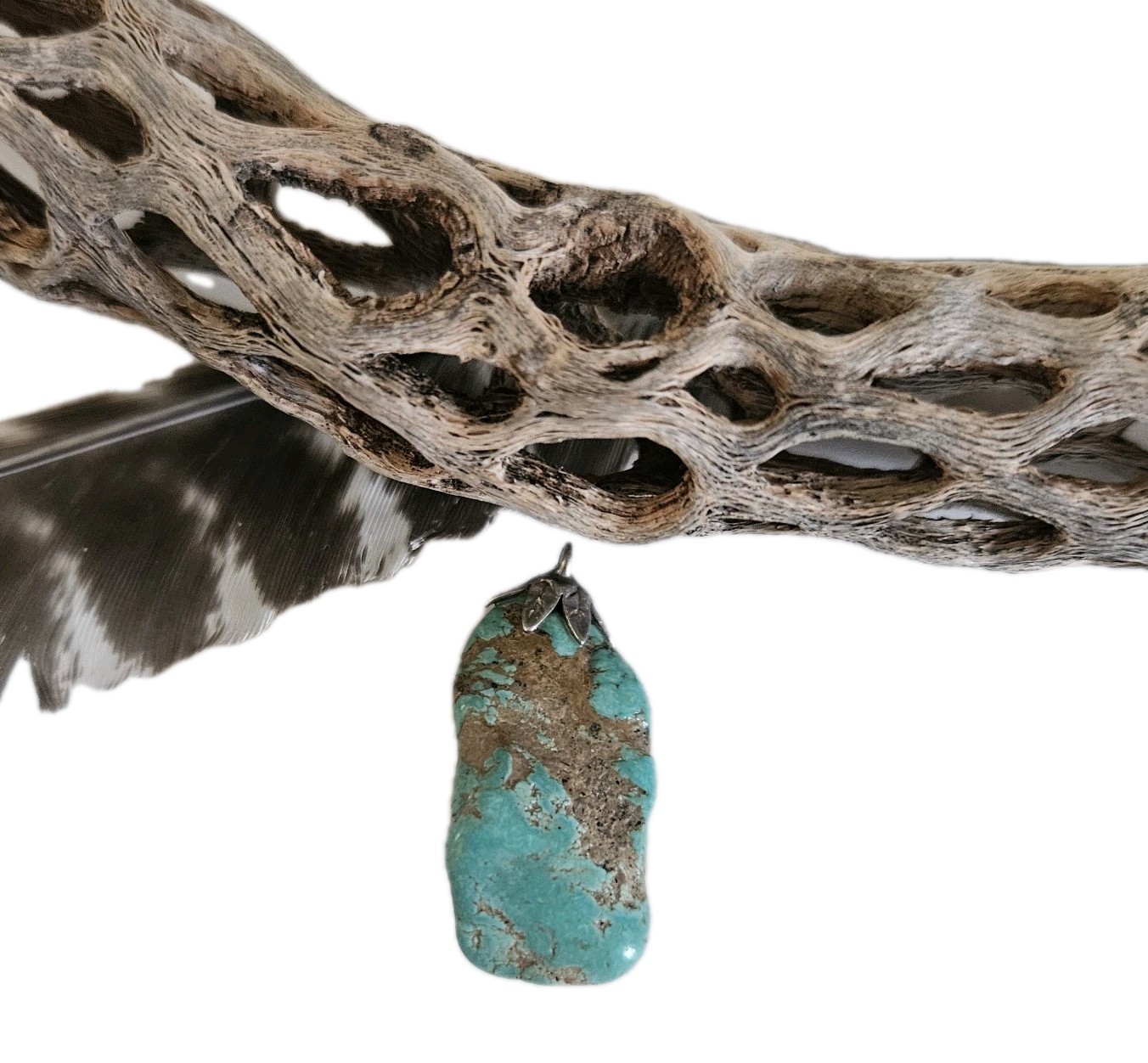 VTG Rough Green Turquoise Stone 1 3/8 x 5/8″ Pendant Southwestern Ethnic Jewelry