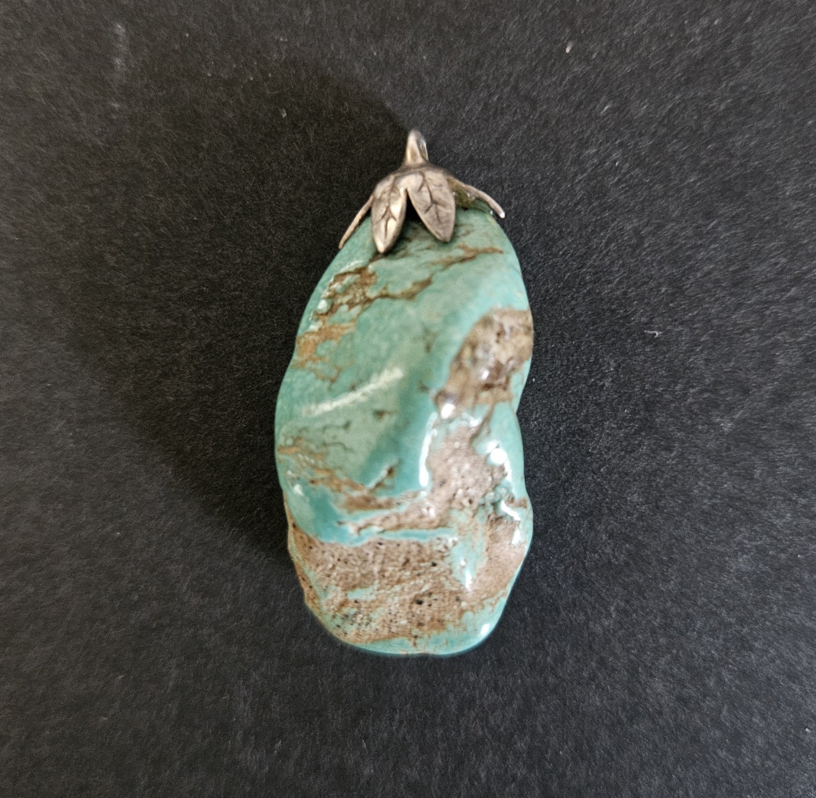 VTG Rough Green Turquoise Stone 1 3/8 x 5/8″ Pendant Southwestern Ethnic Jewelry