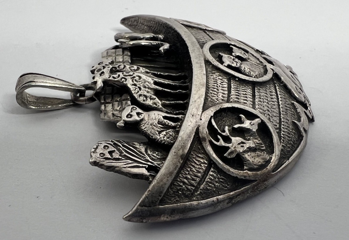 925 Sterling Silver Noah’s Ark Large, Detailed Animal Pendant ￼