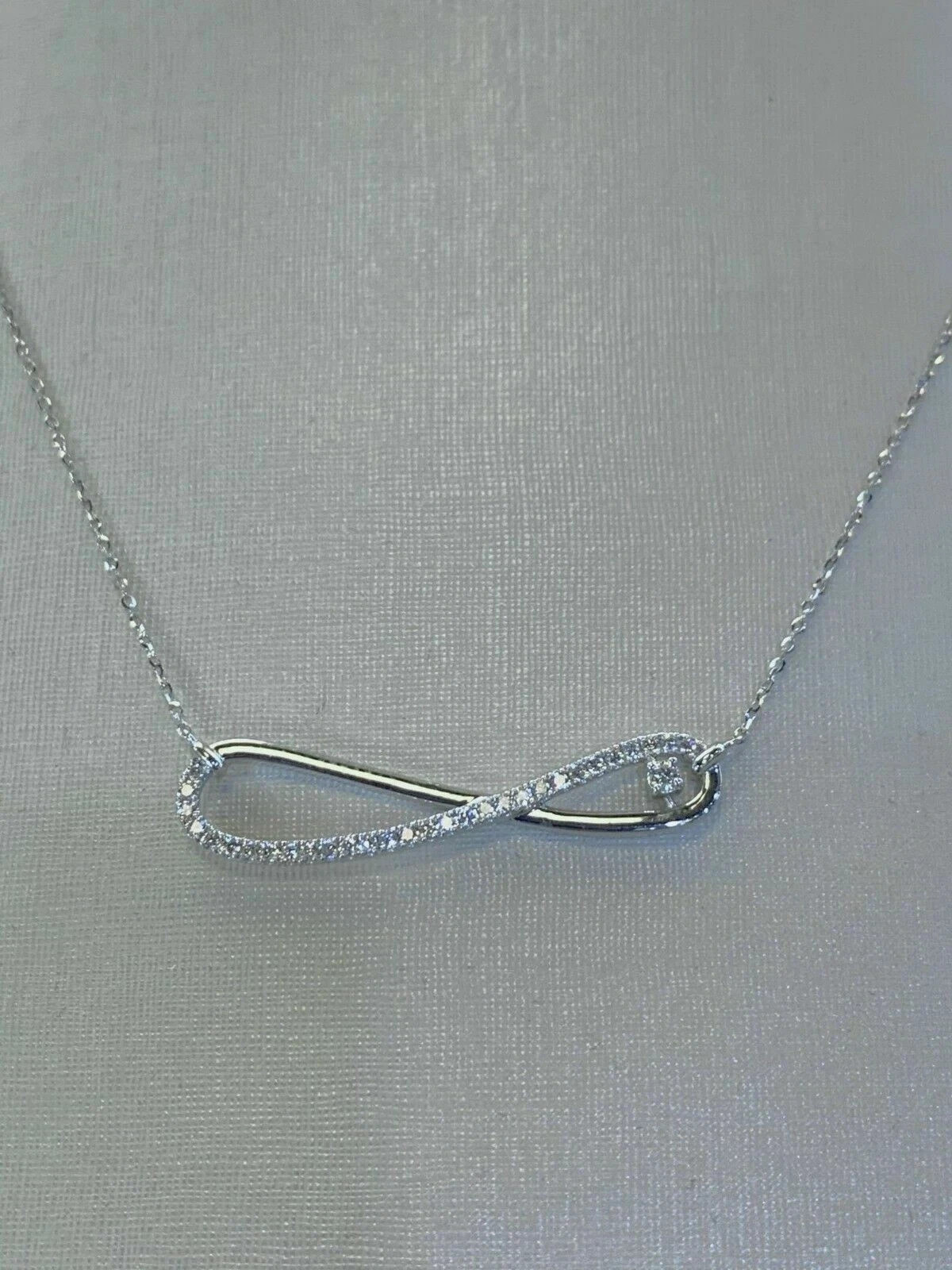 0.60Ct Round VVS1 Infinity Necklace Pendant 14K White Gold Finish Free Chain