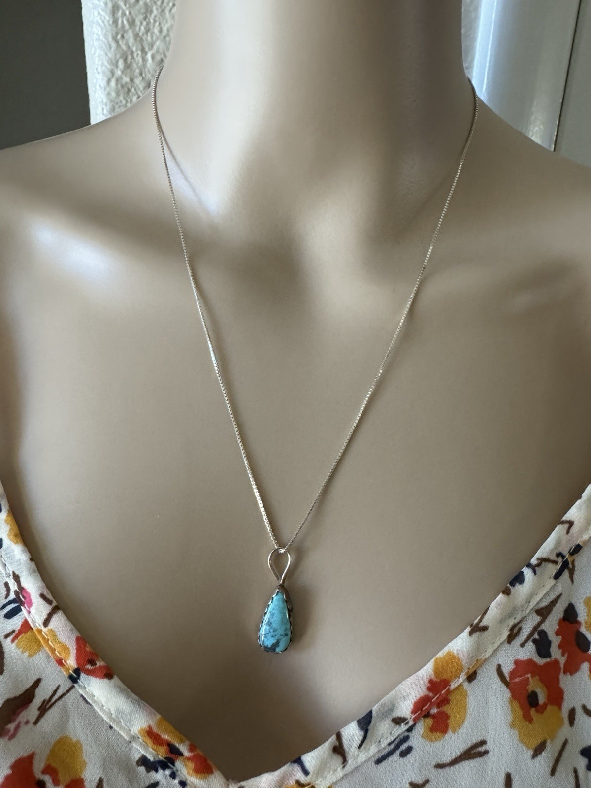 unbranded 925 tourquoise pendant and 925 chain dainty boho 18″