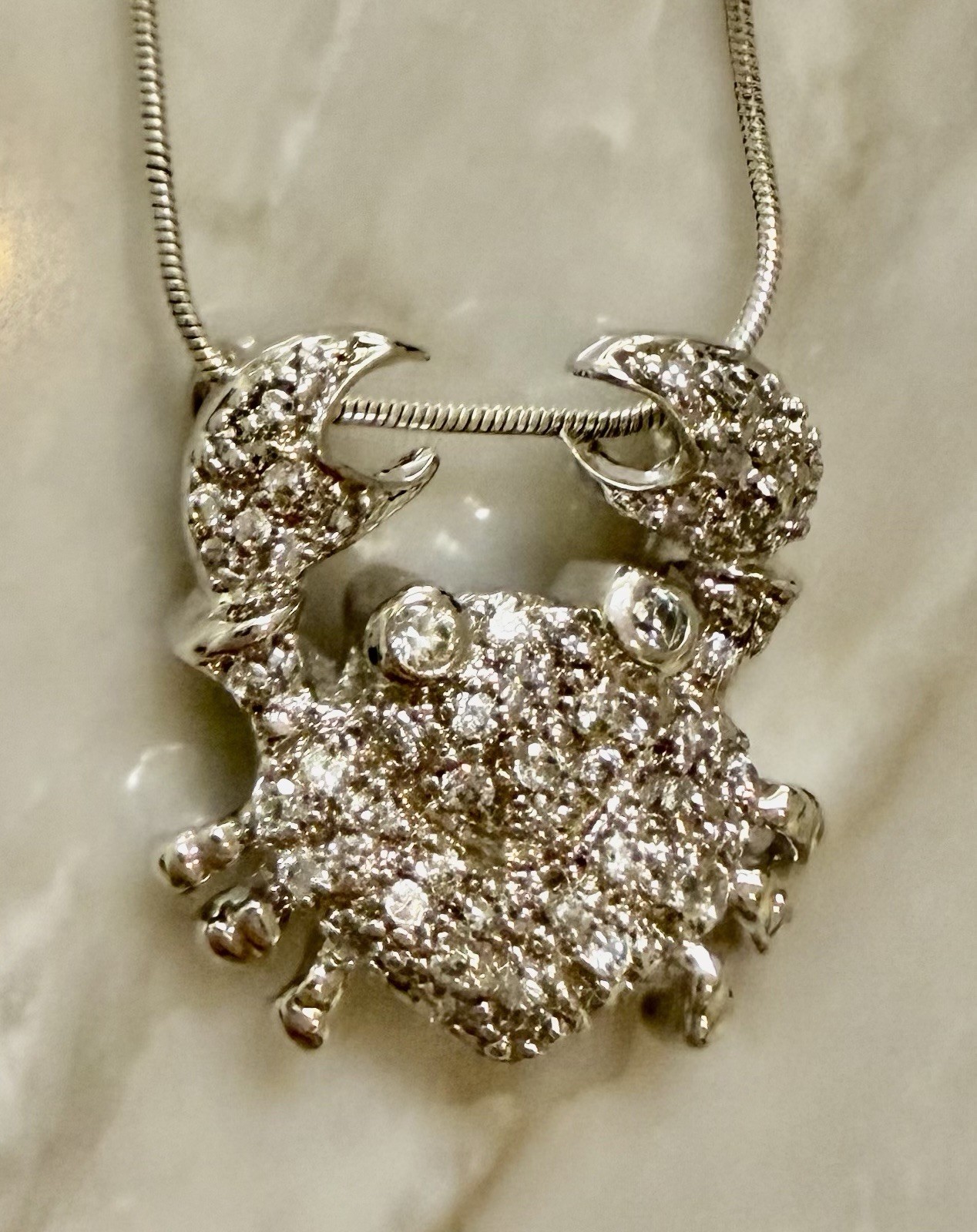 Elegant 925 Sterling Silver Crab Pave Crystal-Glass Pendant w/ 925 Chain 18-19″