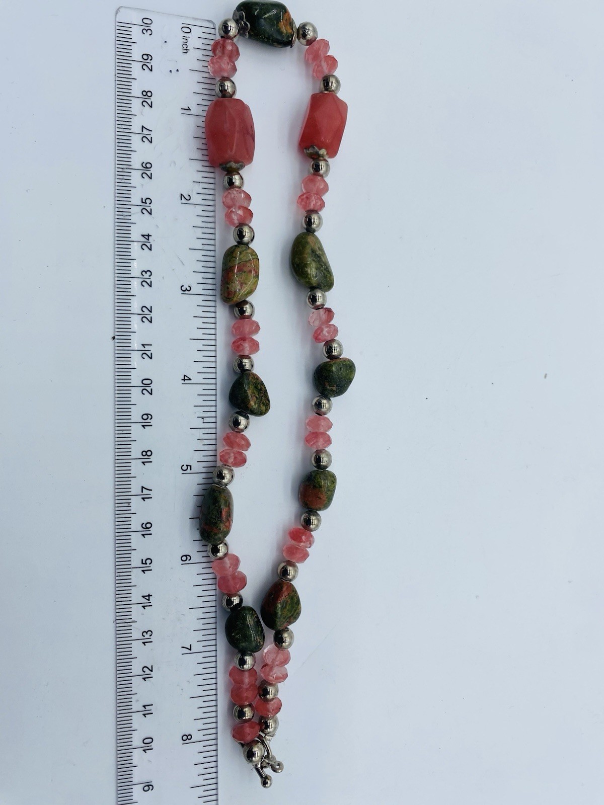 Unbranded Unakite And Cherry Quartz Necklace 18 Inch Necklace 53.41