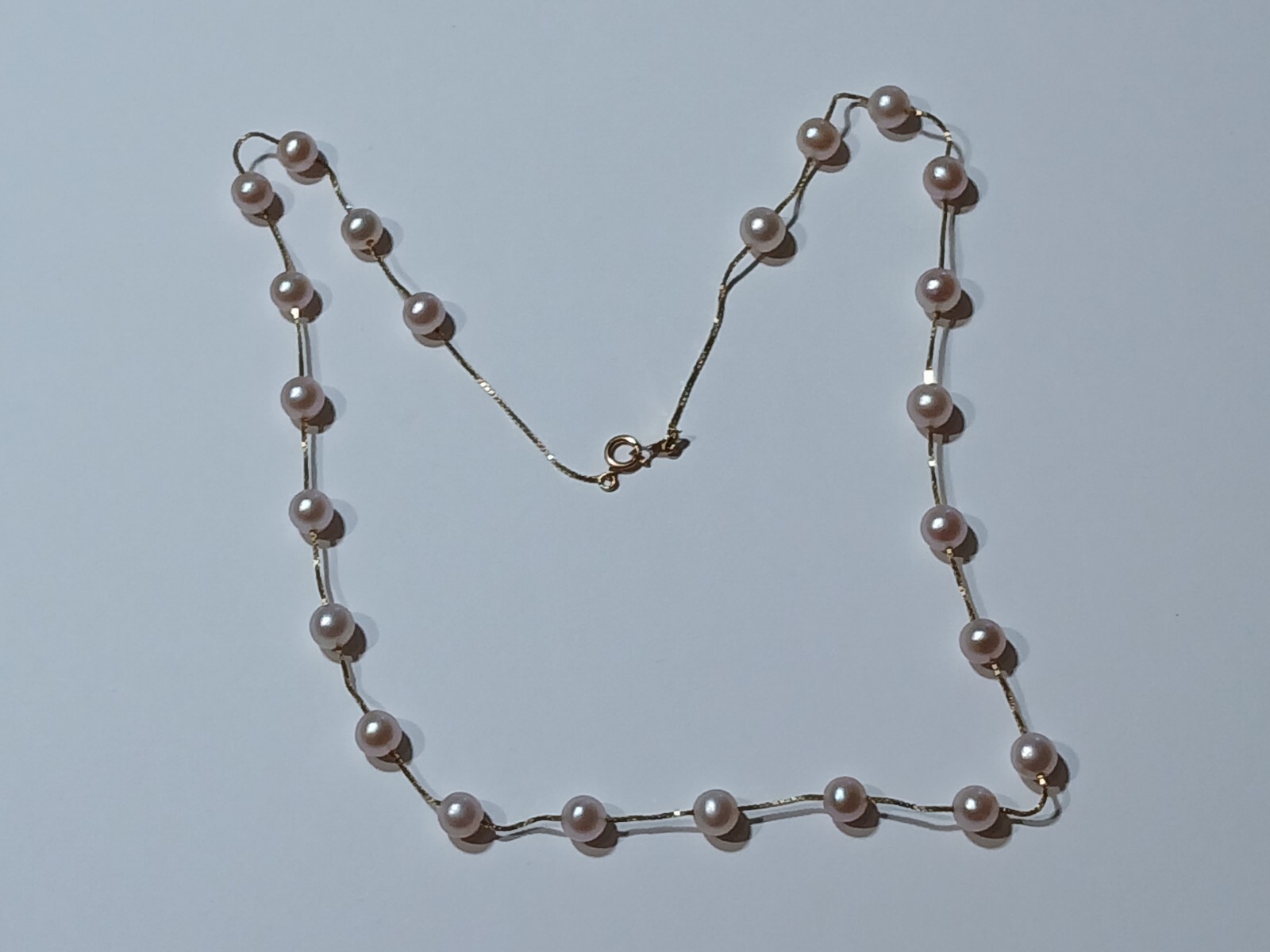 Akoya 5.5 mm 14k Gold Cultured White Pearl Necklace 16″ Box Chain