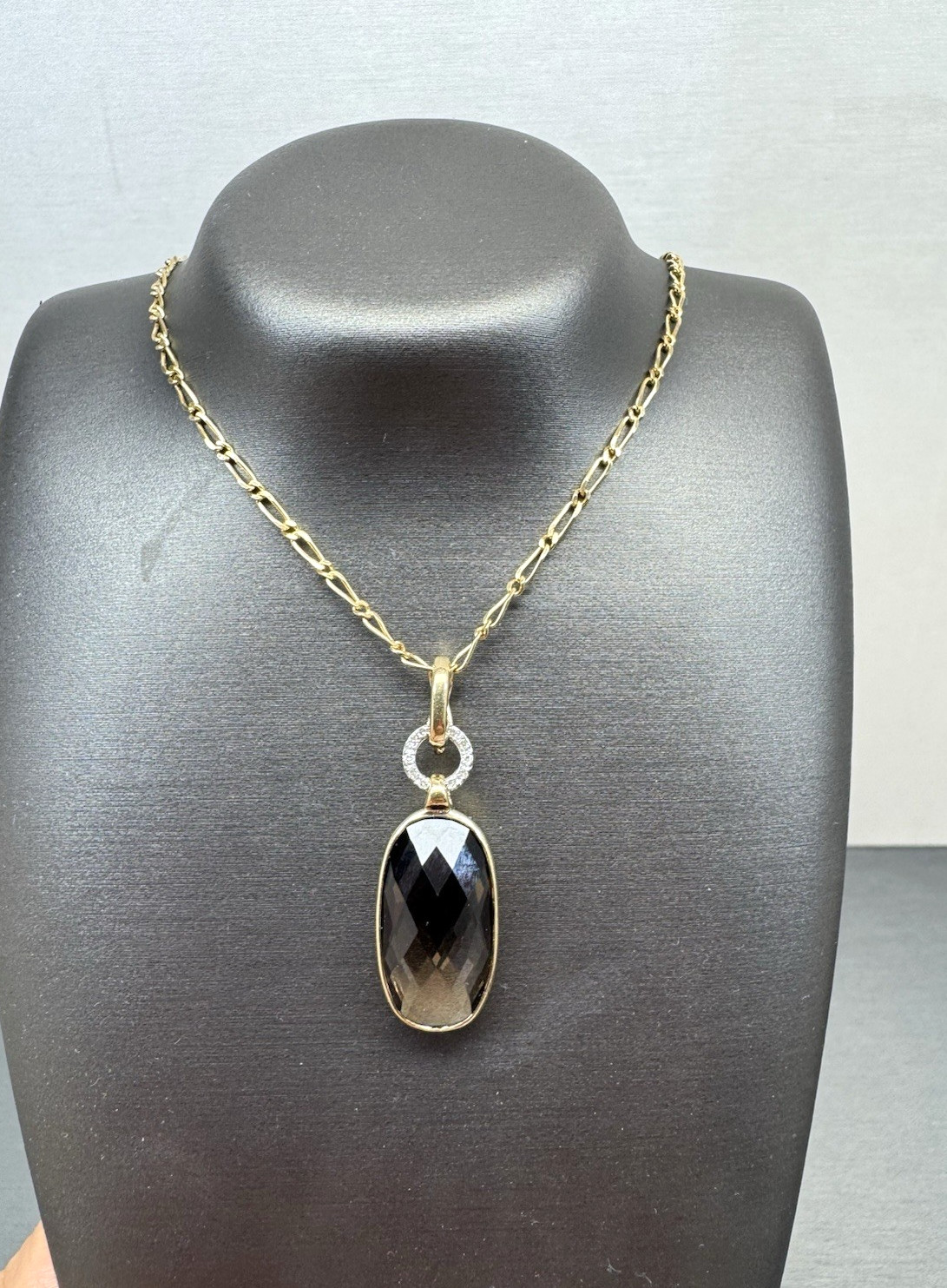 9ct Yellow Gold 70cm Chain with 9ct Yellow Gold Smokey Quartz & Diamond Necklace