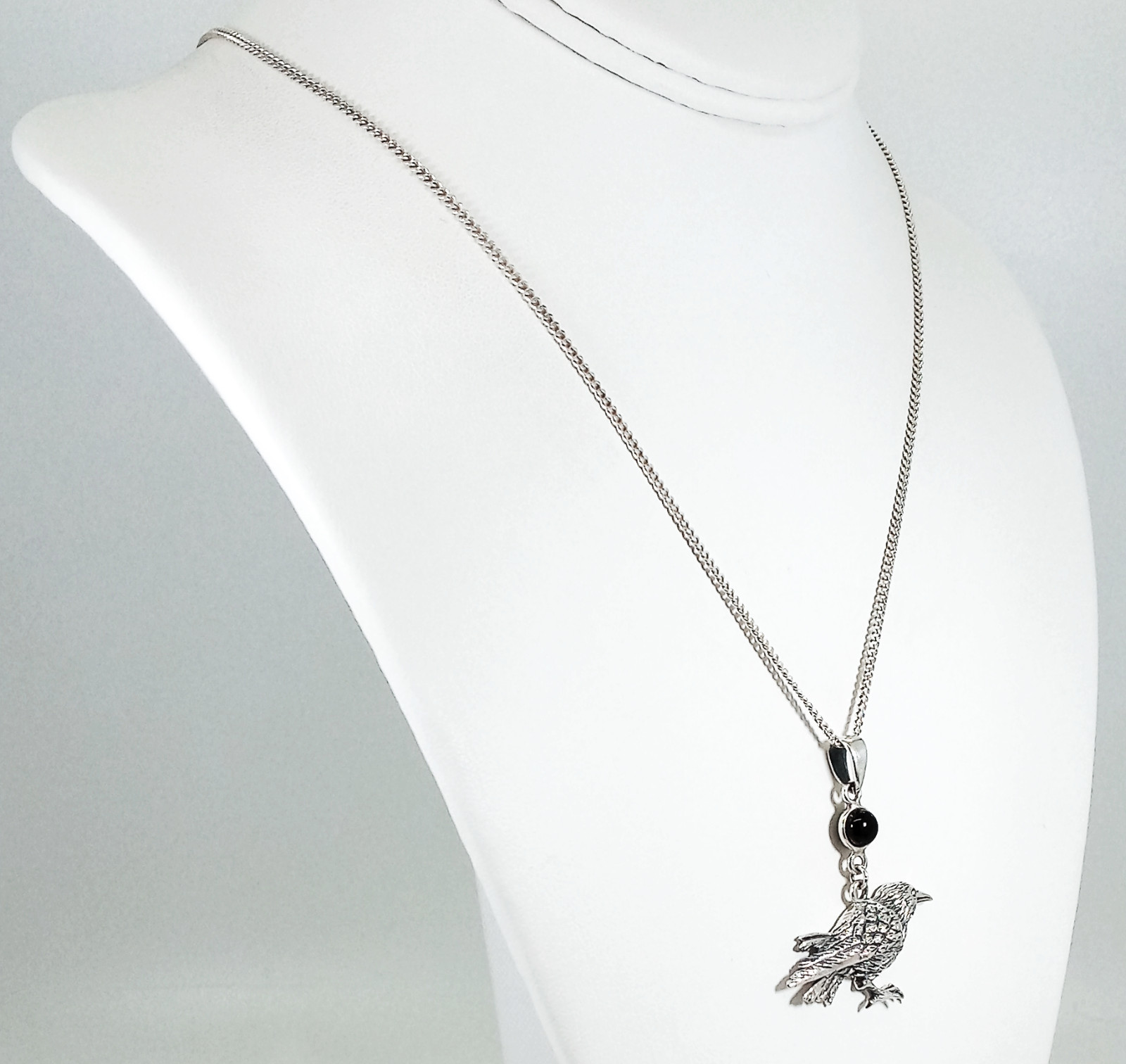 Vintage 925 Sterling Silver Gothic Black Onyx Raven Necklace PSCL