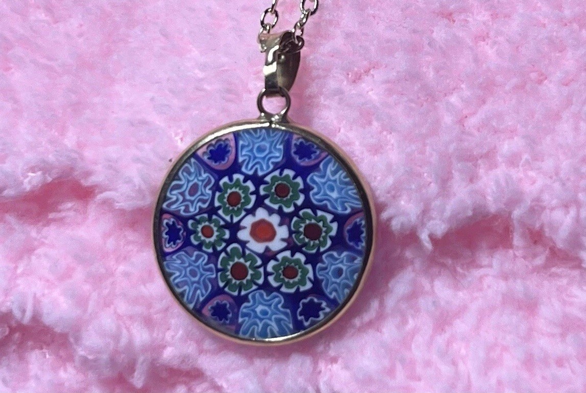 Vintage 18K 750 Bezel Italian Murano Millefiori Daisy Floral Pendant 2.10G 26mm