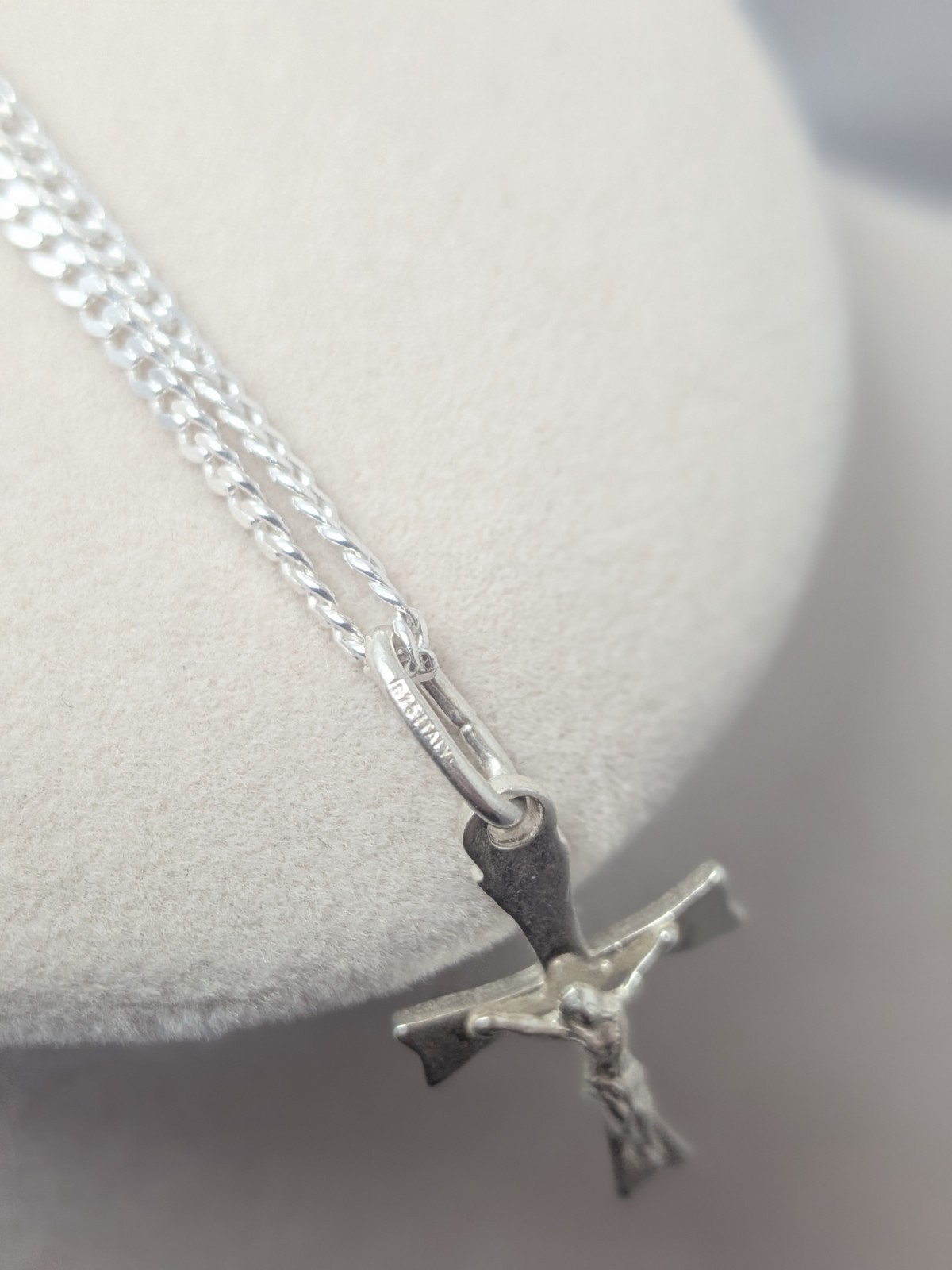 New 24″ 925 2mm Cuban Chain With 925 Jesus Cross Necklace