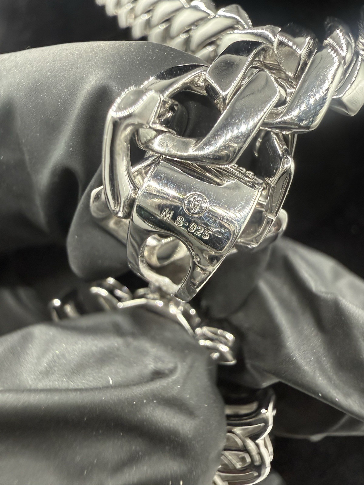 9mm 22 Rhodium Miami Cuban Heavy Chain Sterling Silver W Moissanite Pendant 22″
