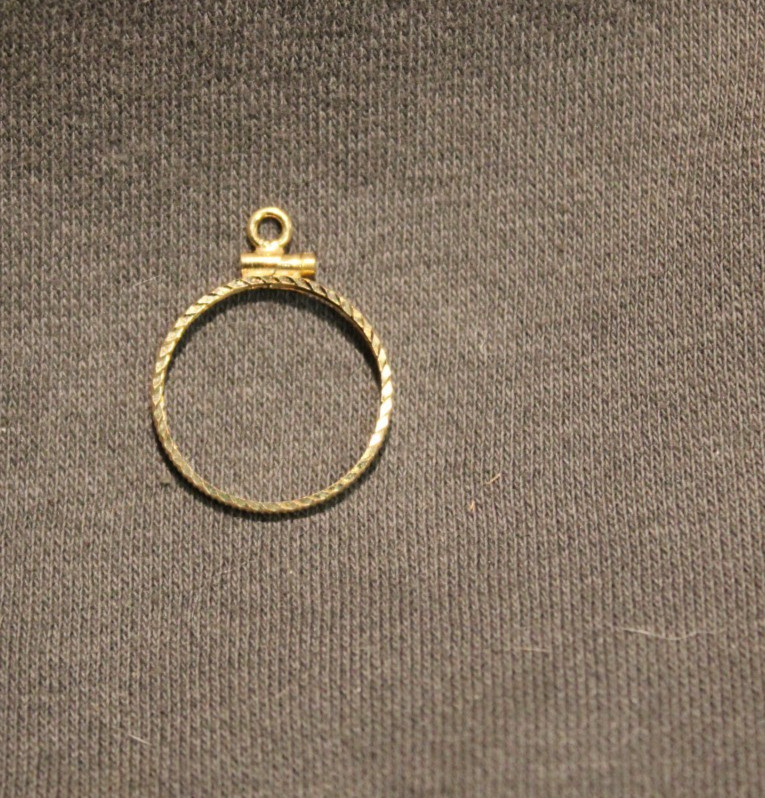 14K BEZEL FOR MEXICO 5 PESO GOLD COIN. SCREW TOP / DIAMOND CUT. N.O.S.!