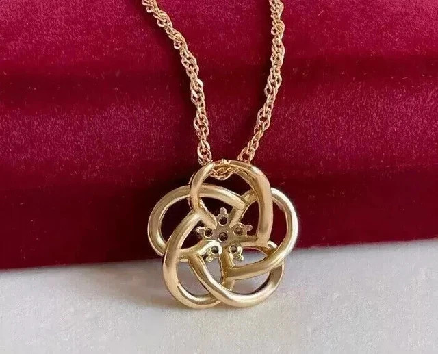 Women Flower Pendant 14K Yellow Gold Plated 1.78Ct Round Cut Lab Created Diamond