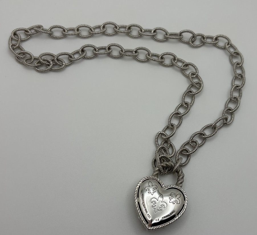 Judith Ripka Sterling Silver Heart Pendant Necklace 22″ 925 Thailand 51.62g