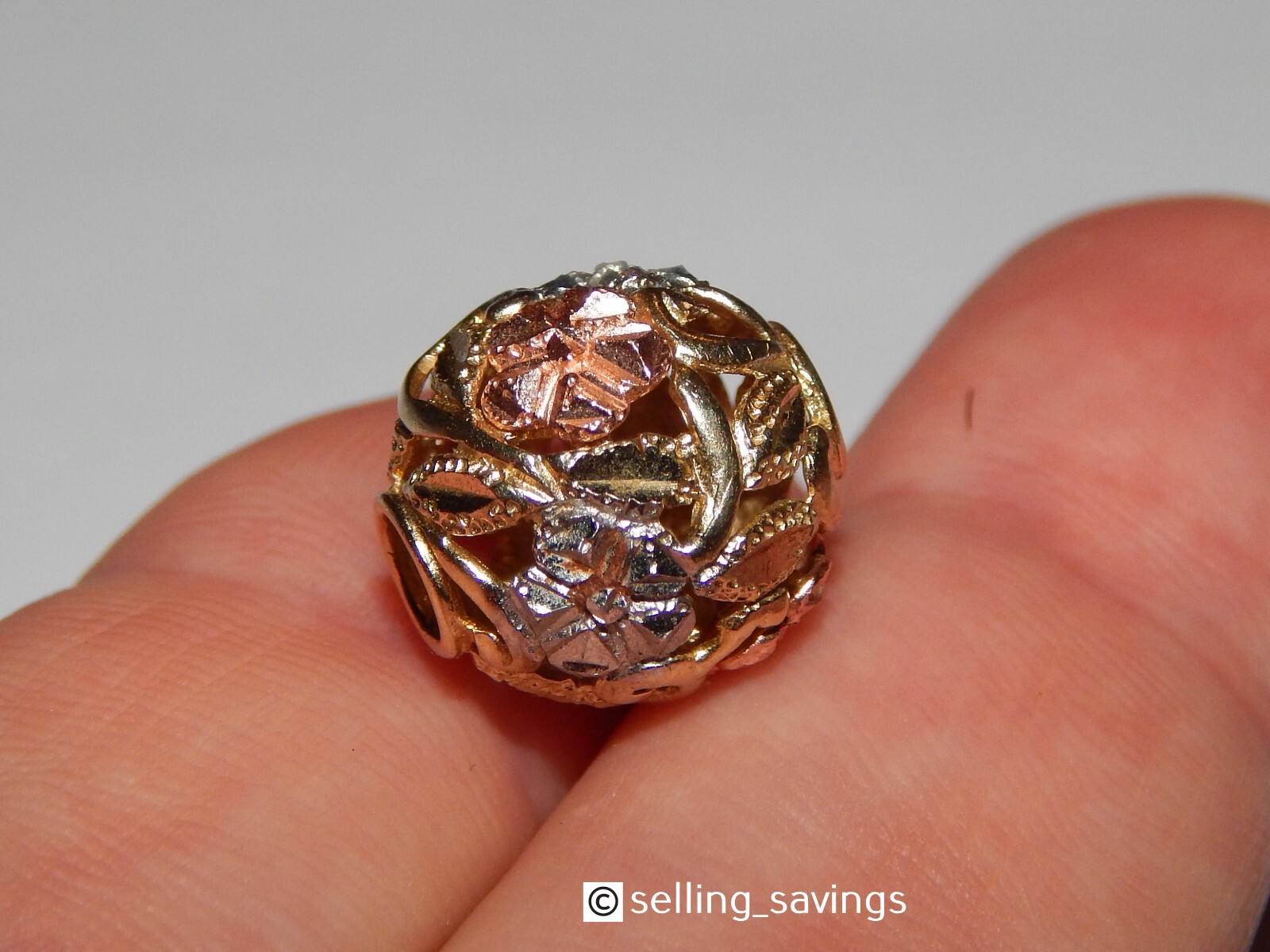 10K YELLOW WHITE ROSE GOLD DIAMOND CUT 1/2 INCH DIAMETER BEAD BALL PENDANT