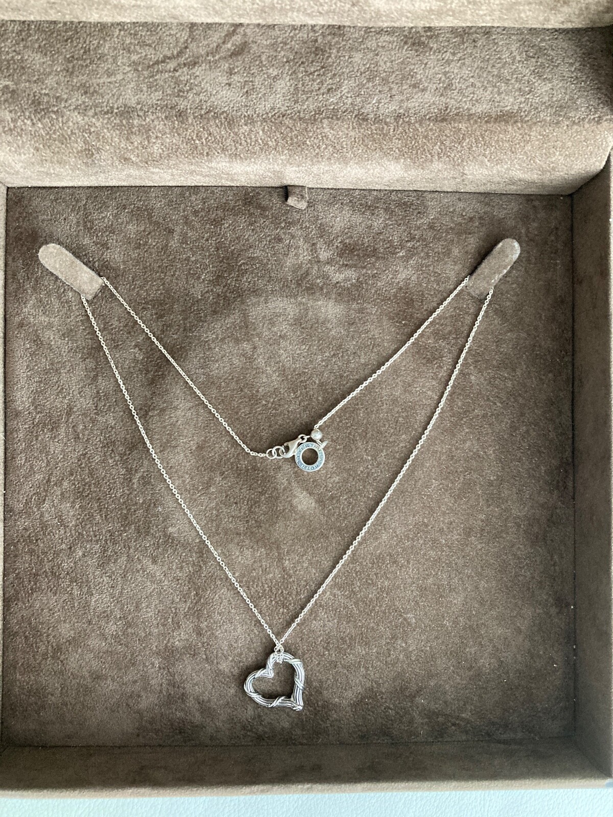 Peter Thomas Roth Ribbon & Reed Signature Classic Heart Necklace Sterling Silver