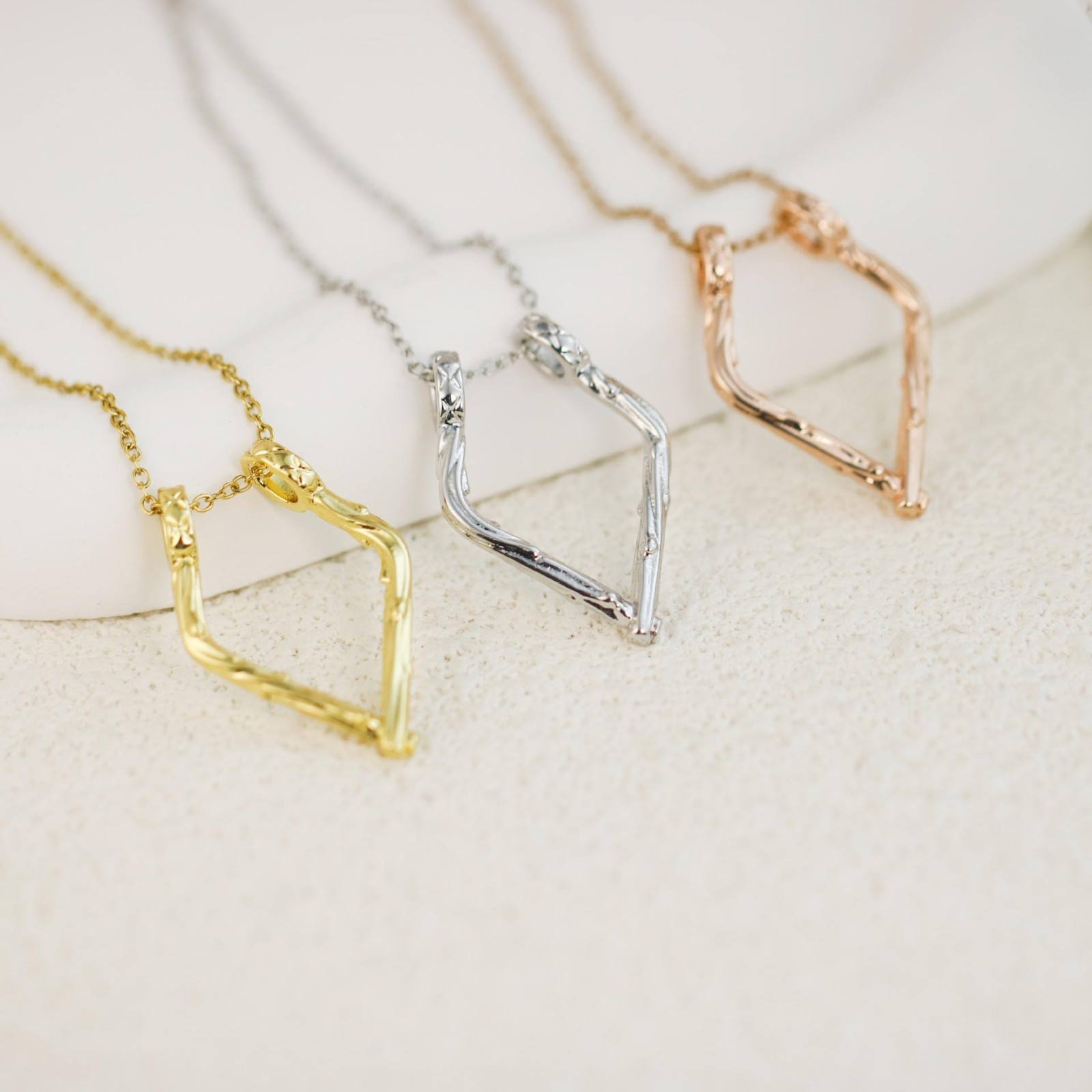 Minimalist Rose Gold Ring Holder Open Frame Pendant Modern Women’s Jewelry Gift