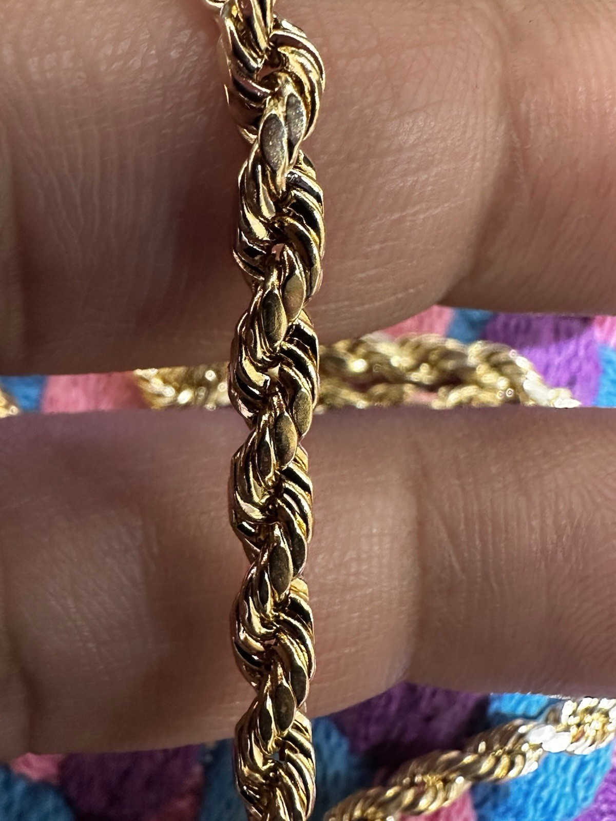 10kt Gold Hollow Rope