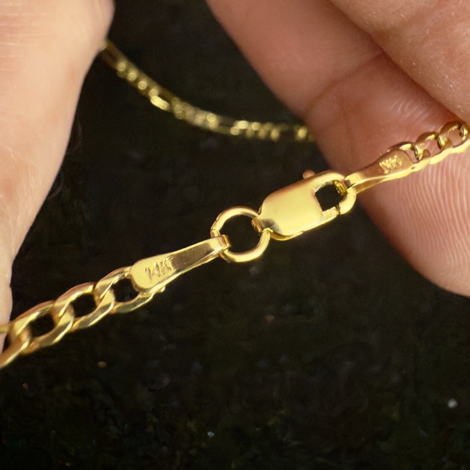 Beautiful 14k Gold Figaro Chain 20in, 2.6mm~ NEW