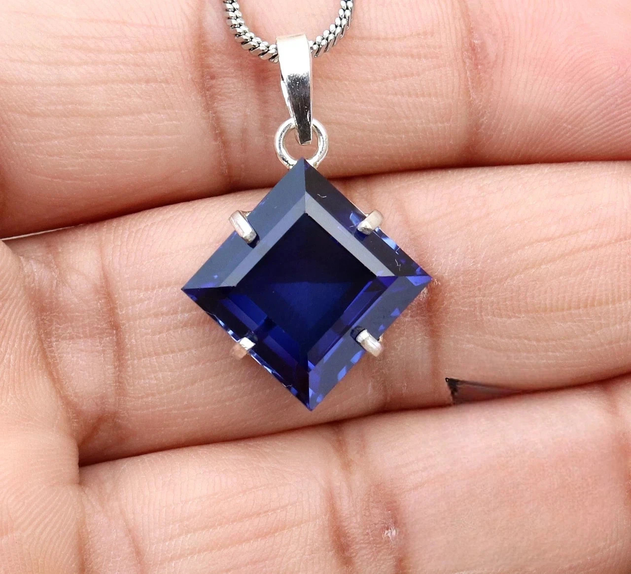 21.10 Ct Natural Blue Sapphire AGL Certified Solid Silver Princess Pendant Gem