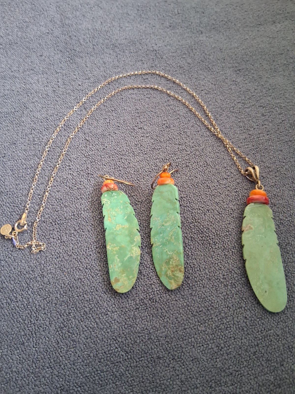 Turquoise Necklace and Earrings – Excellent Condition