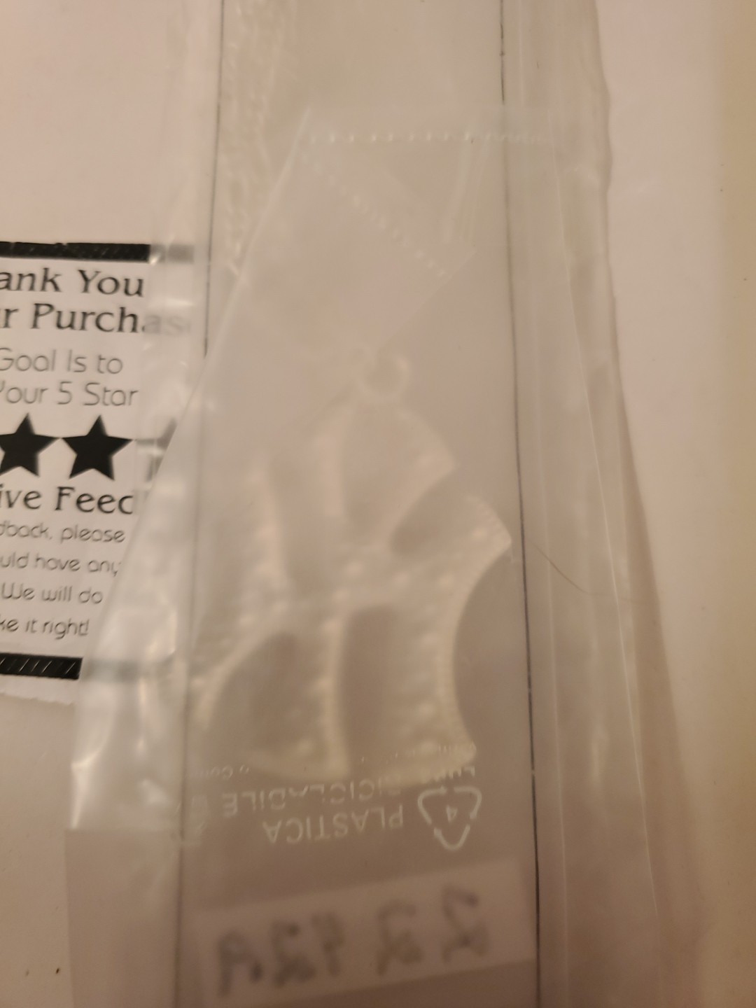 HIP HOP JEWELRY 10 INCH SILVER Tone CHAIN 2″ NEW YORK YANKEES LOGO PERNDANT
