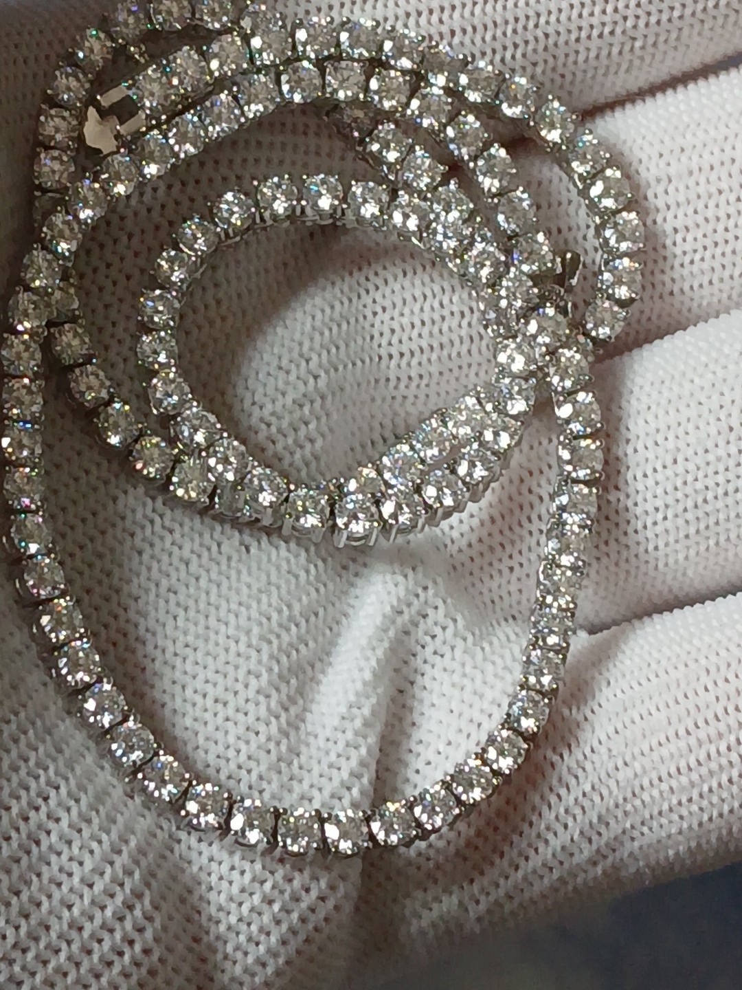 VVS D Color Moissanite Tennis Chain 16″ Rhodium Plated .925 St. Silv. 3mm W/box